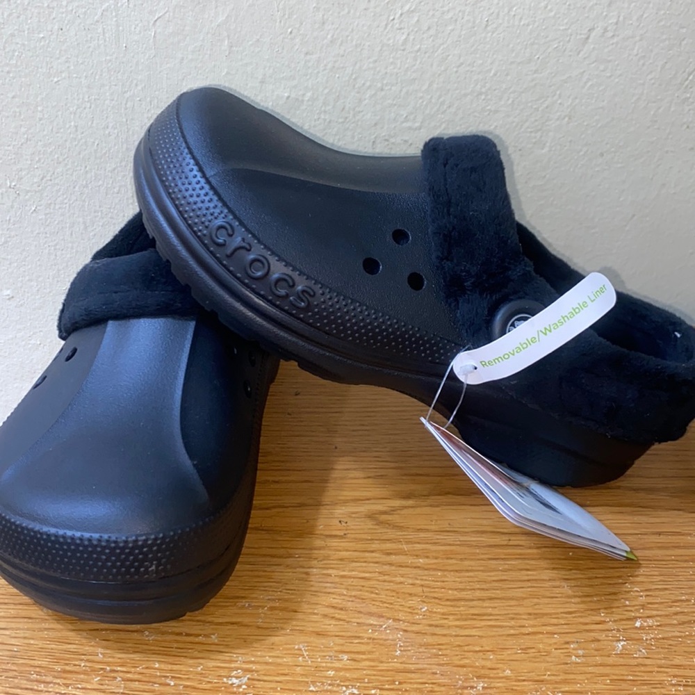 CROCS NWT